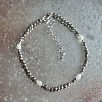 Bratara reglabila fatetata pirita 3 mm | Pearl