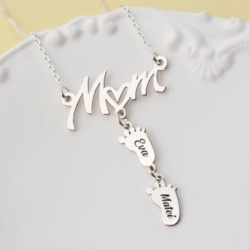 Lantisor cu pandantiv Mom si 2 picioruse - Argint 925