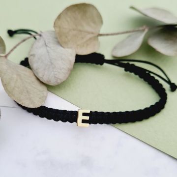 Bratara Initiala Ta pentru barbat - Aur 14K - Snur negru impletit, reglabil