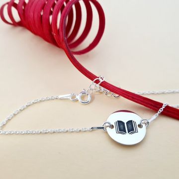 Bratara personalizata cu simbol materie scoala - Carte - Banut de 15 mm cu lantisor - Argint 925