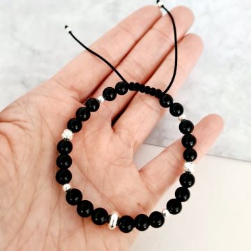 Bratara Puterea protectiei - Pietre Onix - Bilute din Argint 925 - Snur negru rezistent si reglabil