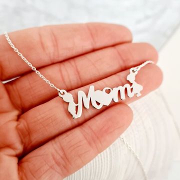 Lantisor cu pandantiv Mom si copii pe laterale - Argint 925